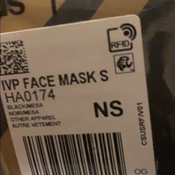 Ivy park mask - Picture 2 of 2